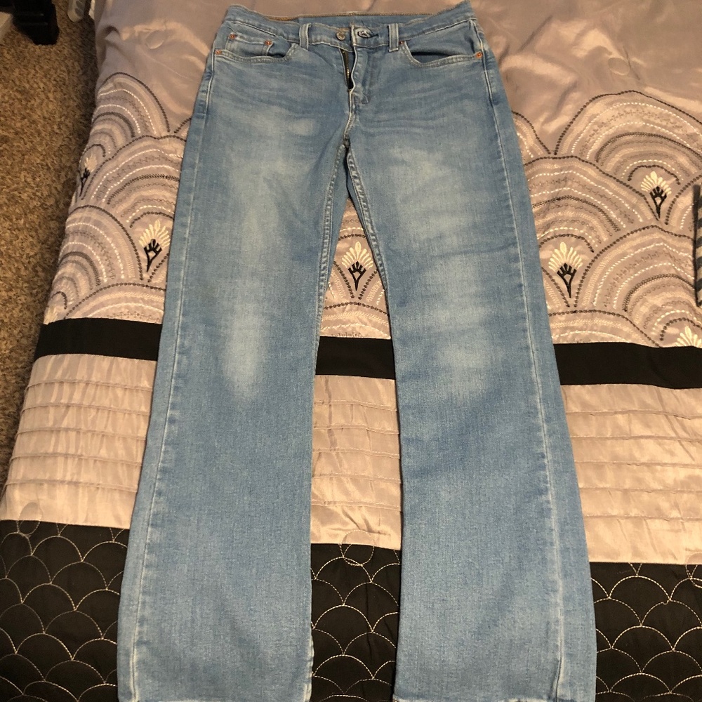 Levi’s 527